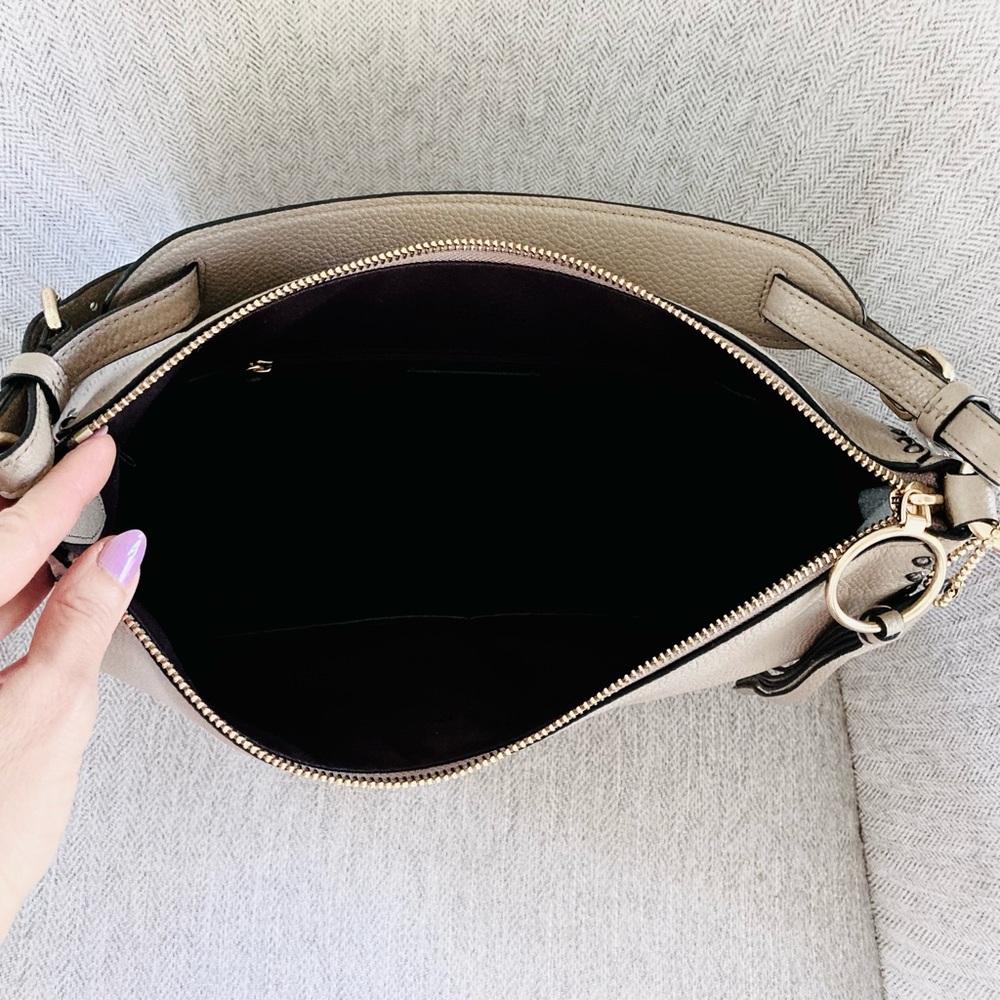 Coach Sutton Hobo Rivets Taupe Pebble Leather Bag - Picture 8 of 9